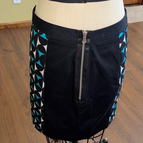 Worthington Geometric Black and Blue Women's Skirt - Picture 3 of 7